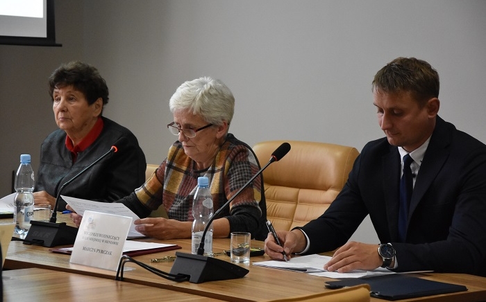 Zdjęcie główne newsa: Zawiadomienie o zwołaniu XXVIII sesji Rady Miejskiej w Sieniawie