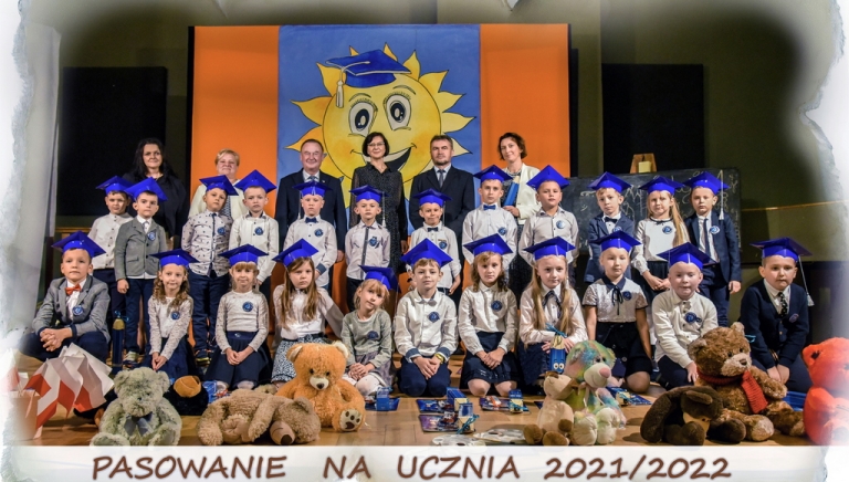Zdjęcie główne newsa: Pasowanie na ucznia - uroczystość w sieniawskim 