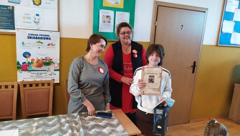 Zdjęcie główne newsa: Projekt polonistyczny pt. 