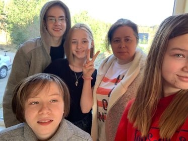 Zdjęcie główne newsa: Podziękowanie pani Aleny z Ukrainy za pomoc otrzymaną w Sieniawie