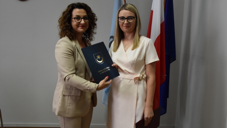 Zdjęcie główne newsa: Wybory uzupełniające bez głosowania. Nową radną została Edyta Szewczyk