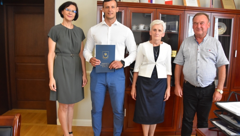 Zdjęcie główne newsa: Sebastian Padiasek nowym zastępcą burmistrza Miasta i Gminy Sieniawa