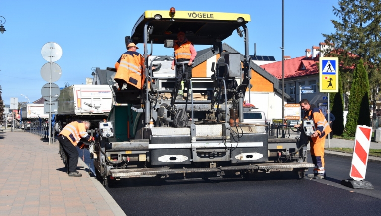 Zdjęcie główne newsa: Trwa remont drogi wojewódzkiej 835