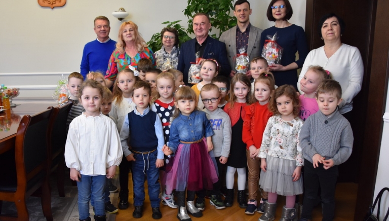 Zdjęcie główne newsa: Przedświąteczne wizyty u Burmistrza Miasta i Gminy Sieniawa