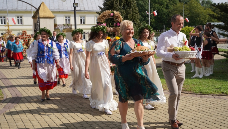 Zdjęcie główne newsa: Rolnicy z Sieniawszczyzny podziękowali Bogu za zebrane plony