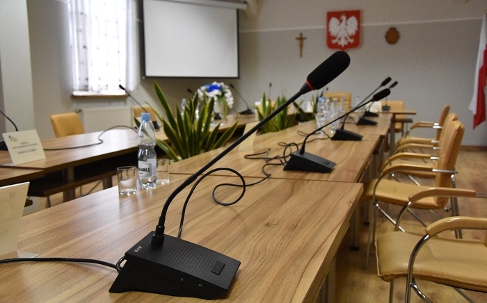 Zdjęcie główne newsa: Zawiadomienie o zwołaniu zwyczajnej L sesji Rady Miejskiej w Sieniawie oraz posiedzeniach komisji stałych