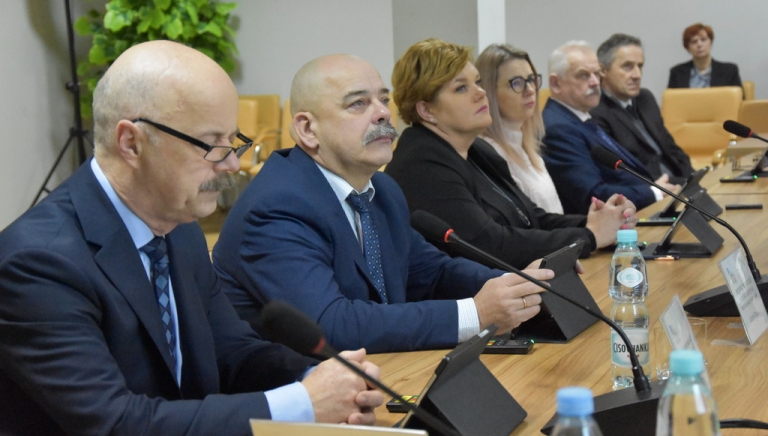 Zdjęcie główne newsa: LII sesja Rady Miejskiej w Sieniawie, 09.02.2024 r.