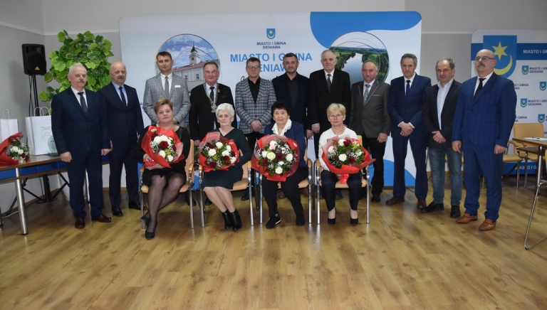 Zdjęcie główne newsa: Ostatnia sesja. Podsumowanie kadencji 2018 - 2024 Rady Miejskiej w Sieniawie