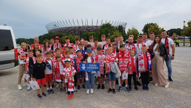 Zdjęcie główne newsa: Sieniawska młodzież na Narodowym