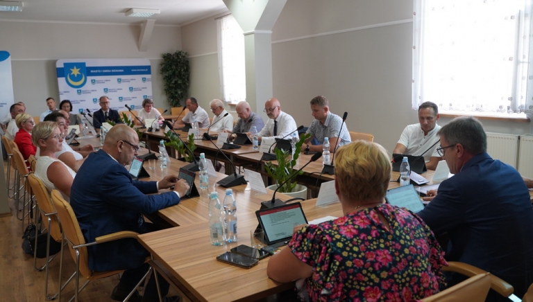 Zdjęcie główne newsa: V zwyczajna sesja Rady Miejskiej w Sieniawie, 19.08.2024 r.