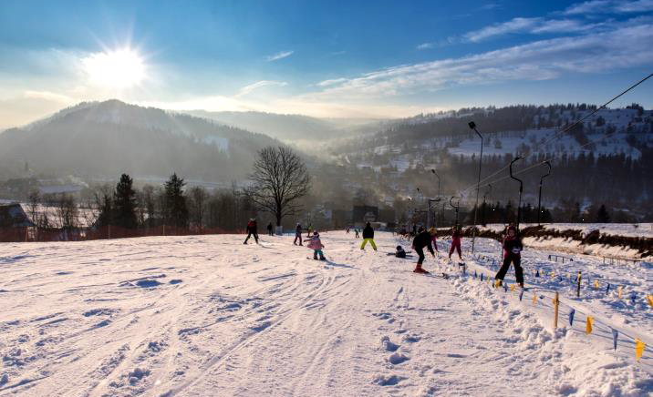 Zdjęcie główne newsa: Zimowy wypoczynek w formie turnusów wyjazdowych dla dzieci rolników.